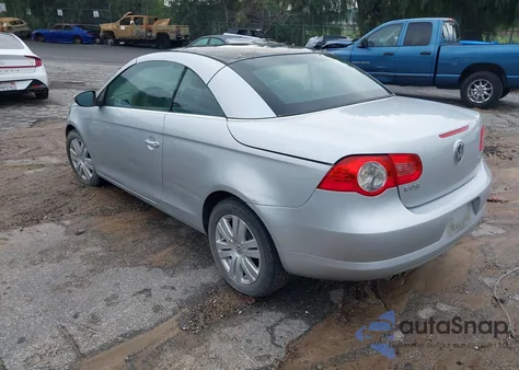 2010 Volkswagen Eos Komfort z USA, uszkodzony, nr VIN WVWBA7AH0AV015475
